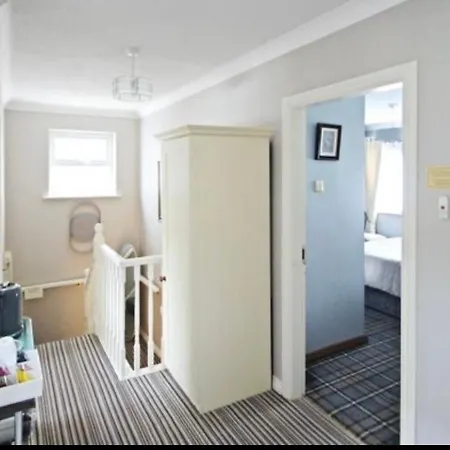 Bed & Breakfast Almara House
