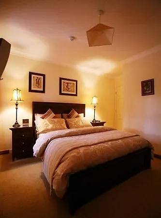 Almara House ベッド・アンド・ブレックファスト 4*